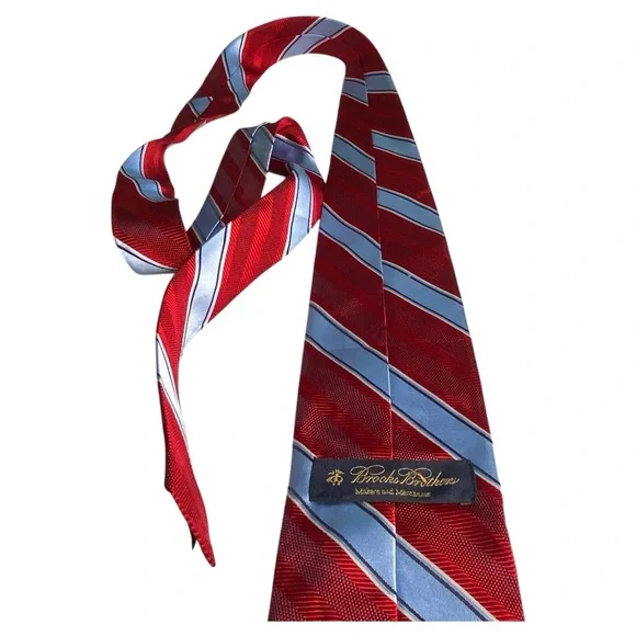Brooks Brothers Red and Blue Striped Men's Tie - Picture 3 of 3
